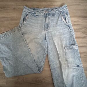 American Eagle Baggy Cargo Jeans